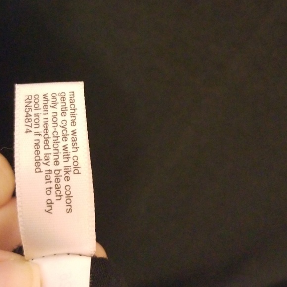 The Limited split back tunic - Picture 3 of 4